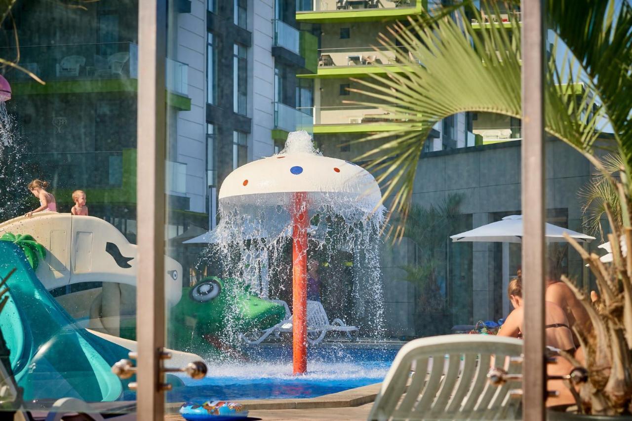 Nasty 24 Aparthotel Pool & Spa Mamaia Nord Navodari Exterior photo