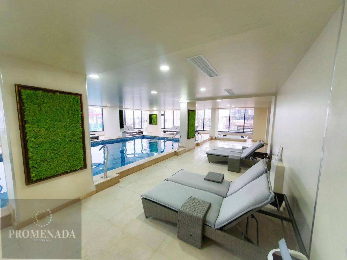 Nasty 24 Aparthotel Pool & Spa Mamaia Nord Navodari Exterior photo